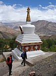 Stupa hoch über dem Indus-Tal