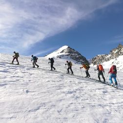 Aufstieg zum Piz Medel